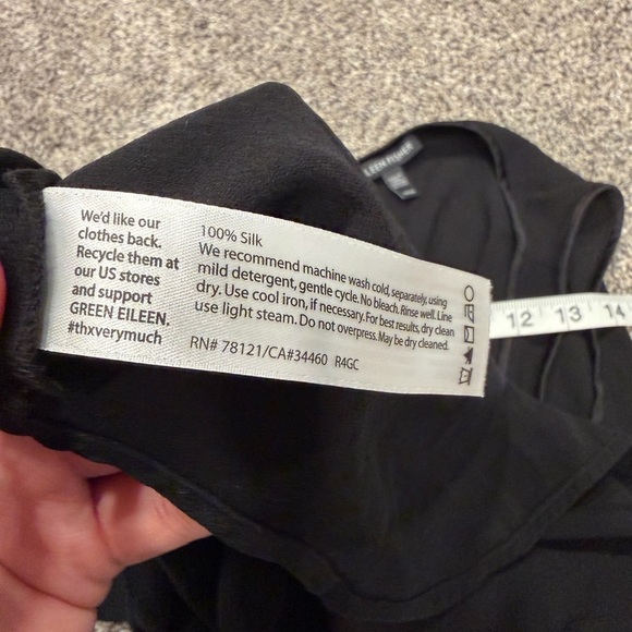 Eileen Fisher Black silk Tank Top medium EUC - Picture 5 of 5